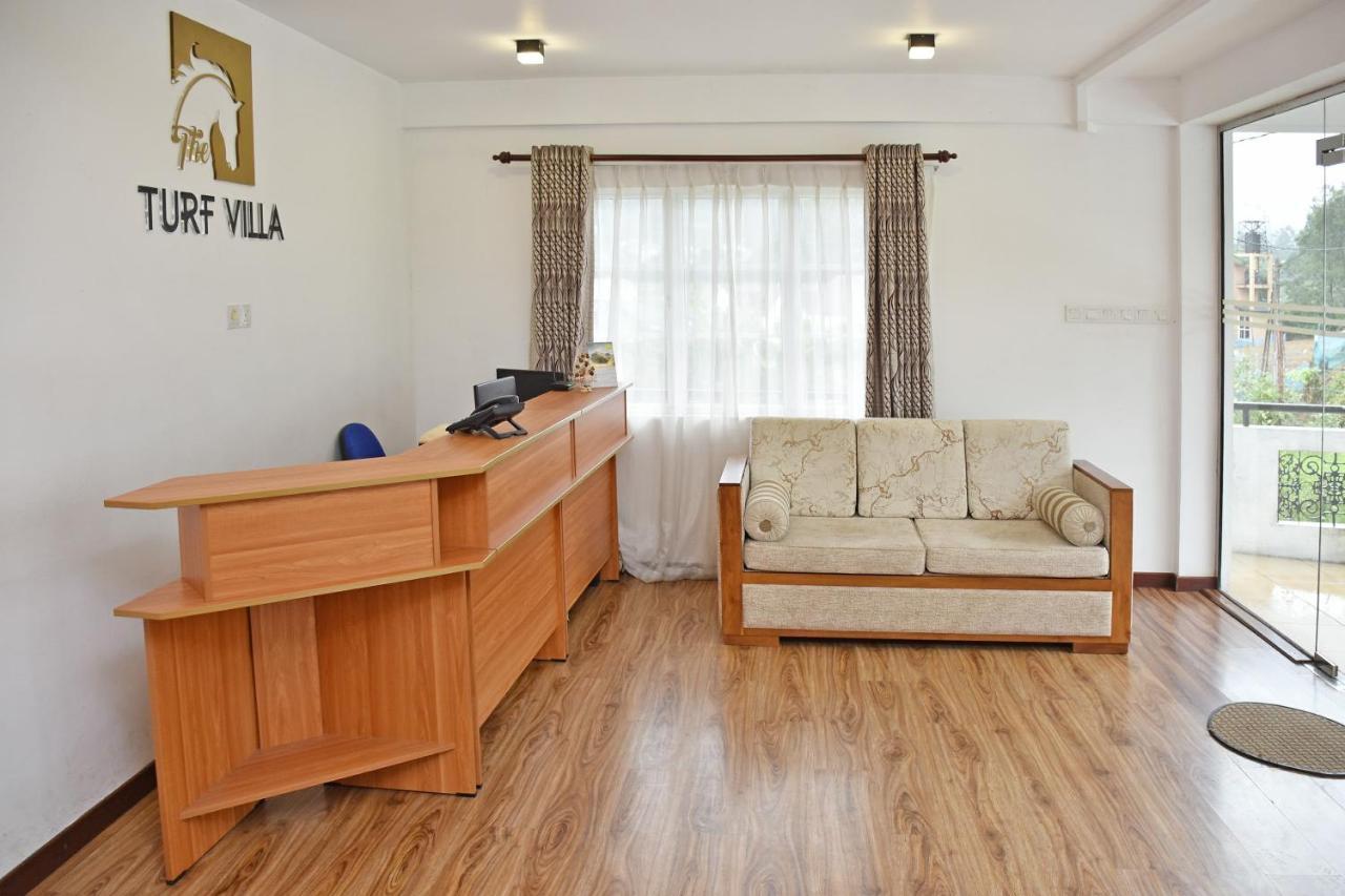 Oyo 430 The Turf Villa نوفارا إيلِيا المظهر الخارجي الصورة